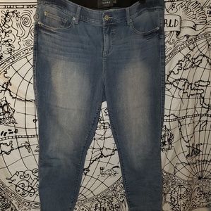 Torrid Bombshell Skinny